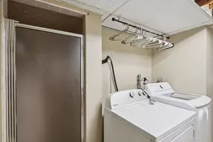 15-17 Colby St, Medford, MA 02155 - Photo 22