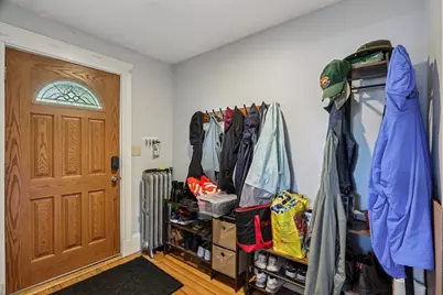 15-17 Colby St, Medford, MA 02155 - Photo 4