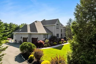 1276 Old Fall River Rd, Dartmouth, MA 02747 - Photo 4