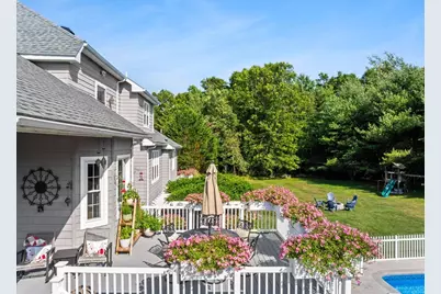 1276 Old Fall River Rd, Dartmouth, MA 02747 - Photo 10