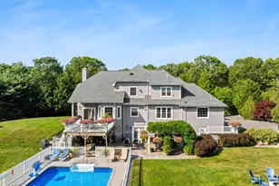 1276 Old Fall River Rd, Dartmouth, MA 02747 - Photo 6