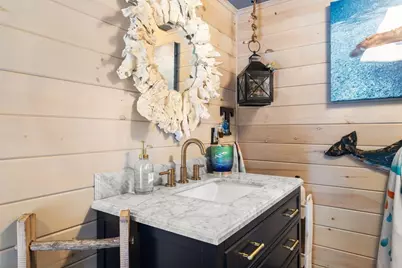 1276 Old Fall River Rd, Dartmouth, MA 02747 - Photo 38