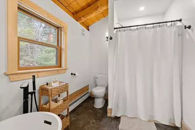 125 Brook St, Plympton, MA 02367 - Photo 28