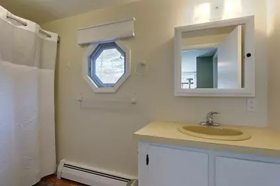 538 Main St, Townsend, MA 01474 - Photo 16