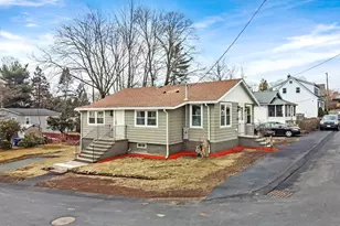 87 Arborway Dr, Braintree, MA 02184 - Photo 1