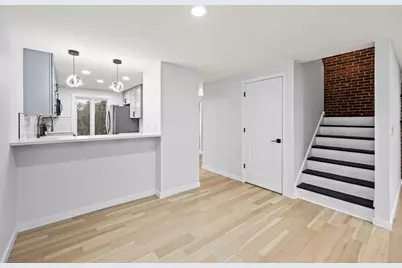 10 Eaton Ct #10, Amherst, MA 01002 - Photo 14