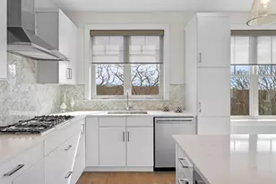 71 Greenwood Ave, Swampscott, MA 01907 - Photo 6