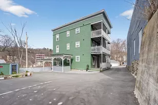 15-17 Johnson St, Fitchburg, MA 01420 - Photo 4