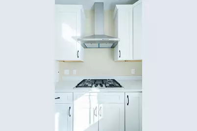 99 W River St, Upton, MA 01568 - Photo 10