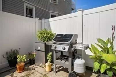 181 M Street #1, Boston, MA 02127 - Photo 20