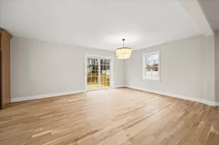 33 Donahue Way, Stoughton, MA 02072 - Photo 10