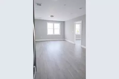 531R Washington Street #1, Whitman, MA 02382 - Photo 4