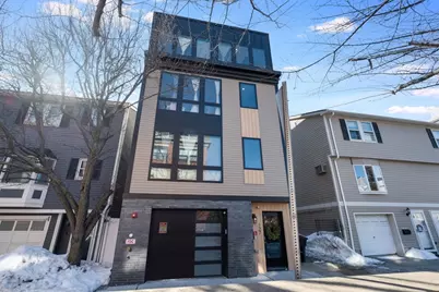 127 Bolton St, Boston, MA 02127 - Photo 28