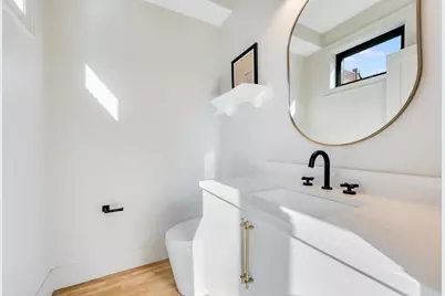 127 Bolton St, Boston, MA 02127 - Photo 8