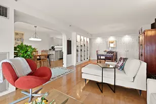 250 Hammond Pond Parkway, Newton, MA 02467 - Photo 4