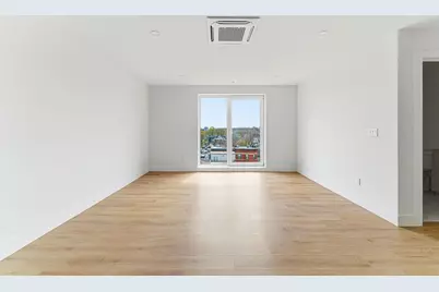 1035 Commonwealth Ave #201, Boston, MA 02215 - Photo 6