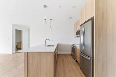 1035 Commonwealth Ave #201, Boston, MA 02215 - Photo 2
