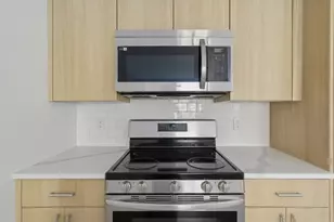 1035 Commonwealth Ave, Boston, MA 02215 - Photo 2