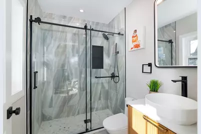 13 Arlington St, Somerville, MA 02145 - Photo 26