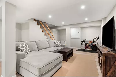 19 Auriga Street, Boston, MA 02122 - Photo 20