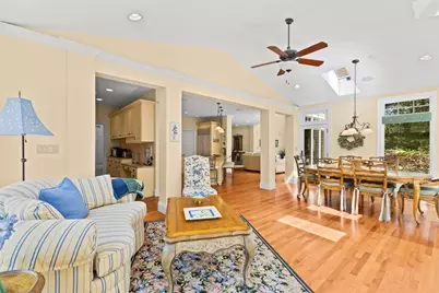 4 Furlong Cir, Lakeville, MA 02347 - Photo 8