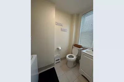 194 H St #3, Boston, MA 02127 - Photo 18