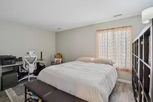 330 Sunderland Rd, Worcester, MA 01604 - Photo 20