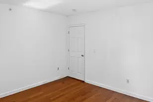 247 Pilgrim Ave, Worcester, MA 01604 - Photo 8