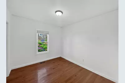 247 Pilgrim Ave #1, Worcester, MA 01604 - Photo 10