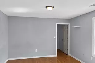 247 Pilgrim Ave, Worcester, MA 01604 - Photo 10