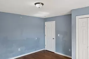 247 Pilgrim Ave, Worcester, MA 01604 - Photo 6