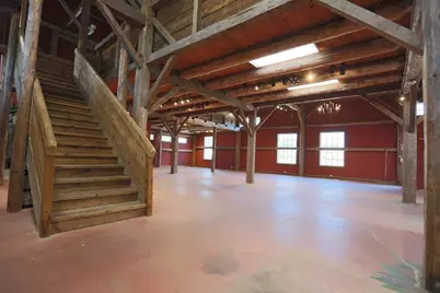 580 Gar Highway, Swansea, MA 02777 - Photo 18