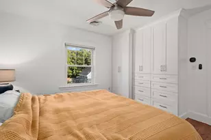 32 Charles St, Wakefield, MA 01880 - Photo 18