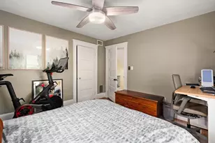 32 Charles St, Wakefield, MA 01880 - Photo 14