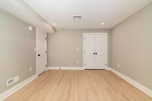 13 Arlington St, Somerville, MA 02145 - Photo 28