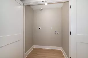 13 Arlington St, Somerville, MA 02145 - Photo 24