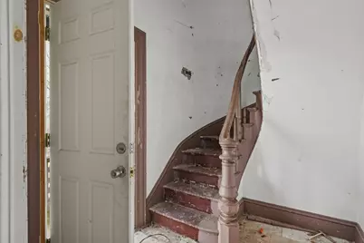 213 Weetamoe St, Fall River, MA 02720 - Photo 26