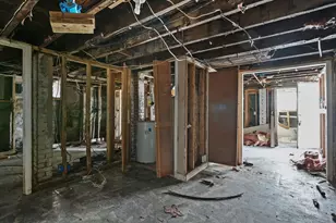 213 Weetamoe St, Fall River, MA 02720 - Photo 14