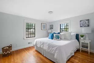 24 Hereford Rd, Marblehead, MA 01945 - Photo 14