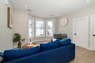 13 Arlington St, Somerville, MA 02145 - Photo 8