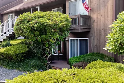 24 Ships View Terrace #24, Bourne, MA 02532 - Photo 4