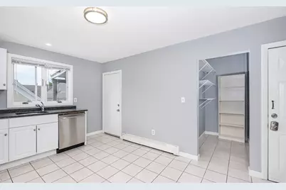 12 Kilby St #3L, Somerville, MA 02143 - Photo 4