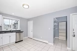 12 Kilby St, Somerville, MA 02143 - Photo 4