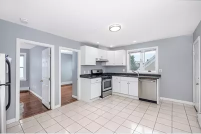 12 Kilby St #3L, Somerville, MA 02143 - Photo 2