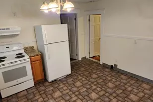 1260 Grafton St, Worcester, MA 01604 - Photo 12