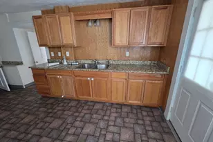 1260 Grafton St, Worcester, MA 01604 - Photo 40