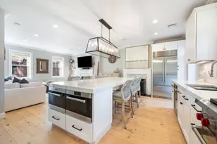 117 Baldwin St, Boston, MA 02129 - Photo 8