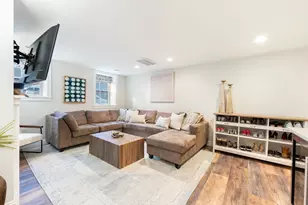 117 Baldwin St, Boston, MA 02129 - Photo 26