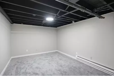 126 Windemere St, Springfield, MA 01104 - Photo 18