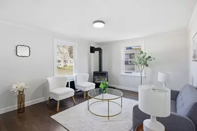 126 Windemere St, Springfield, MA 01104 - Photo 6